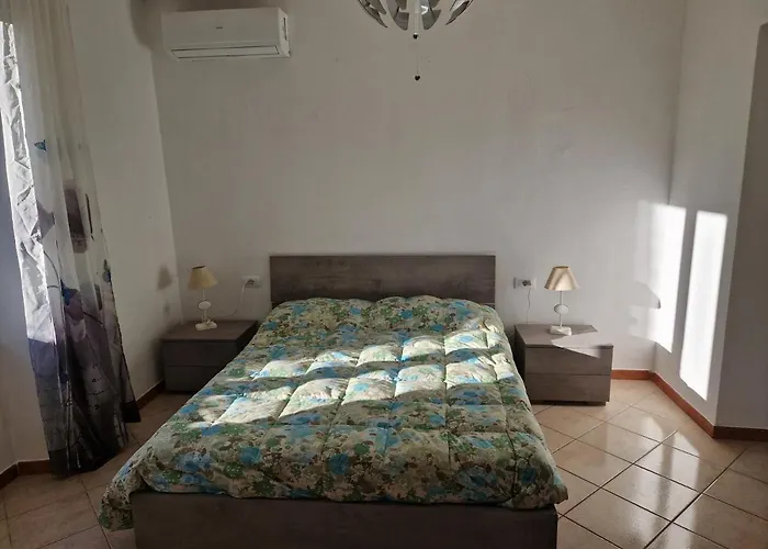 La Casa Sull\'Argine